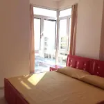 Rainbow بيت للعطل *