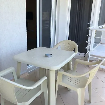 Ferienhaus Rainbow Vlorë